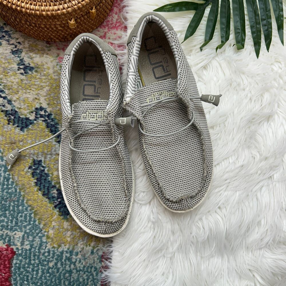 Hey Dude Wally Sox in Ash Mens 9 Gray Shoe Sneaker Casual Lightweight